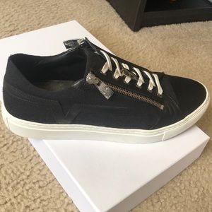 Versace zip up sneakers. Size 42.